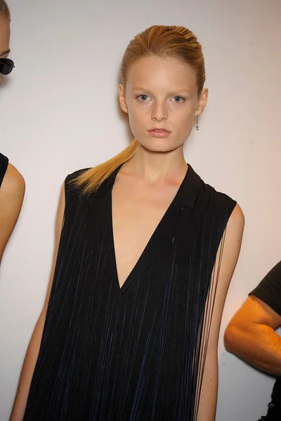 Look 14